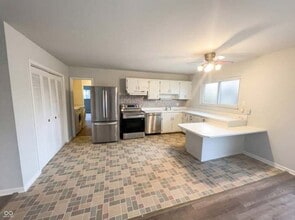 3011 Cameron St in Indianapolis, IN - Building Photo - Building Photo