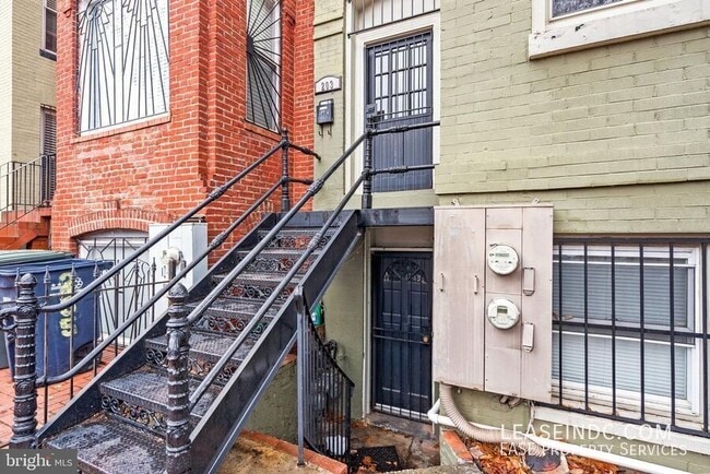 203 R St NW in Washington, DC - Building Photo - Building Photo