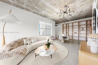 3 Island Ave in Miami Beach, FL - Building Photo - Building Photo