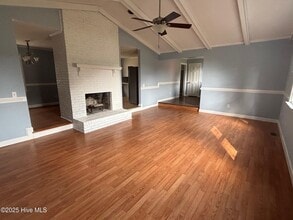2415 Bells Fork Rd in Greenville, NC - Building Photo - Building Photo