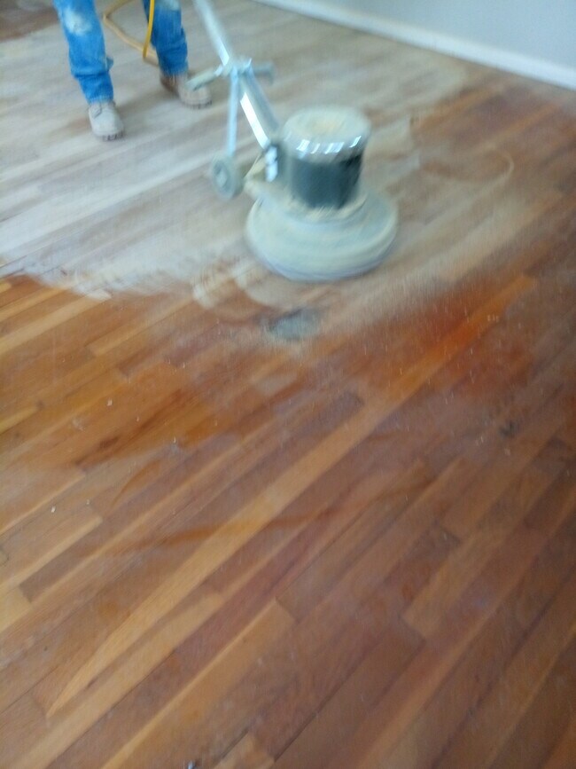 7737 Stillwell Rd in Cincinnati, OH - Building Photo - Building Photo