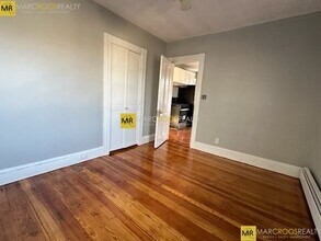 135 Nonantum St, Unit 1 in Boston, MA - Building Photo - Building Photo