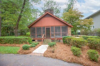620 W Rhode Island Ave in Southern Pines, NC - Building Photo - Building Photo