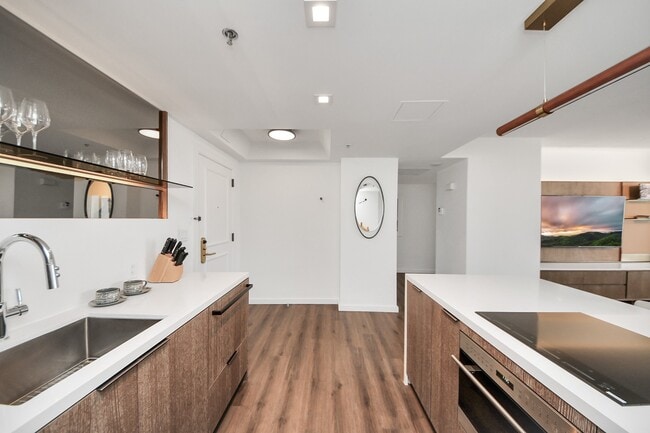 property at 1300 Lamar St