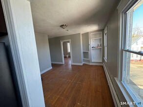 173 Farren Ave in New Haven, CT - Building Photo - Building Photo