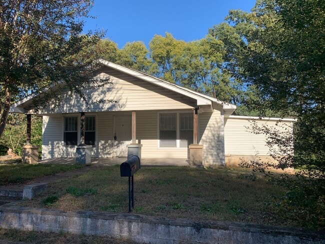property at 517 Willow St