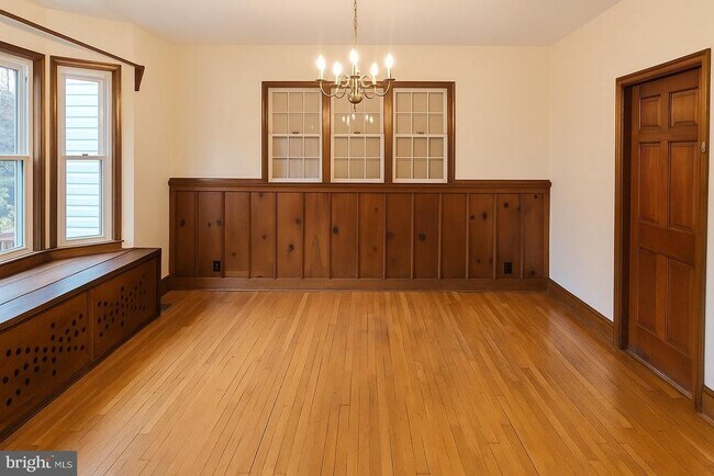 10001 Dallas Ave in Silver Spring, MD - Building Photo - Building Photo