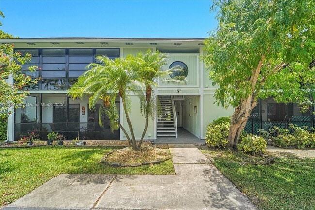 property at 915 NE 199th St
