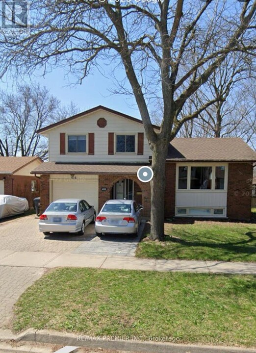416 Cole Rd in Guelph, ON - Building Photo