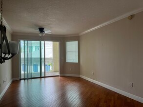 975 NW Flagler Ave-Unit -307 in Stuart, FL - Building Photo - Building Photo