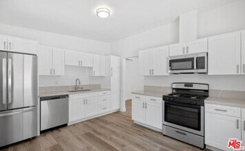 2658 Santa Ana Ave in Costa Mesa, CA - Building Photo - Building Photo