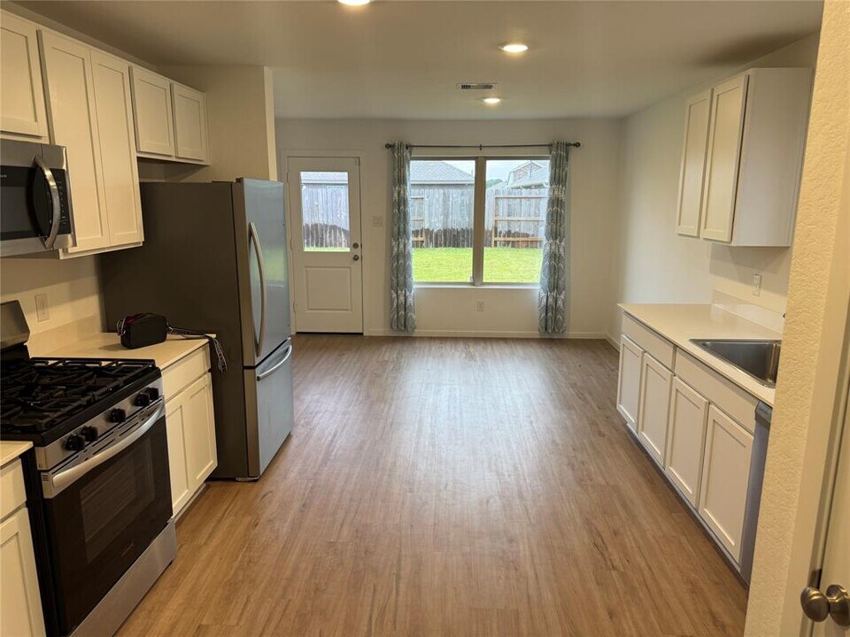 18637 Cepagatti Dr in Roman Forest, TX - Building Photo