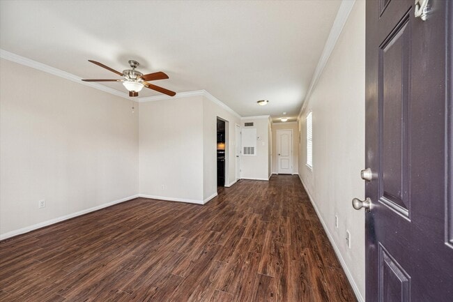 property at 214 W 17th St