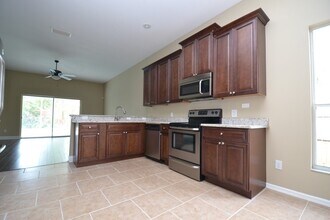 3596 Kayla Cir in Oviedo, FL - Building Photo - Building Photo