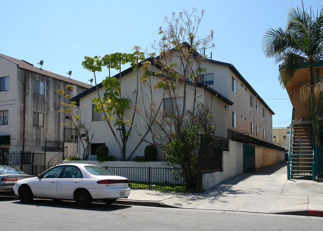 623 N Harvard Blvd in Los Angeles, CA - Building Photo - Building Photo