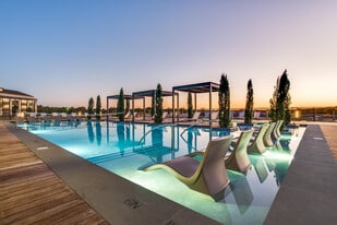 The Boat House in The Colony, TX - Building Photo