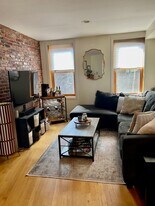 46 Hull St, Unit 1 in Boston, MA - Building Photo