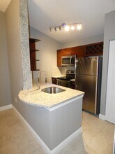 2851 N Oakland Forest Dr, Unit 309 in Oakland Park, FL - Building Photo - Building Photo