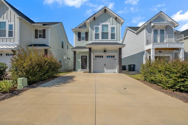 458 Grand Oaks Rd in Tallahassee, FL - Building Photo - Building Photo