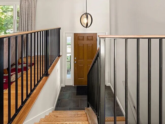 47 East Terrace in South Burlington, VT - Building Photo - Building Photo