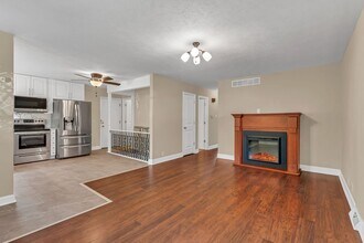 916 Allison Ave in Manhattan, KS - Building Photo - Building Photo