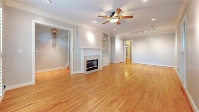 728 Tirrell St in Houston, TX - Building Photo - Building Photo