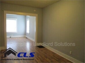 1233 S 10th St in Terre Haute, IN - Building Photo - Building Photo