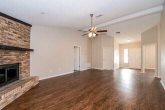 10831 Losco Jct Dr in Jacksonville, FL - Building Photo - Building Photo