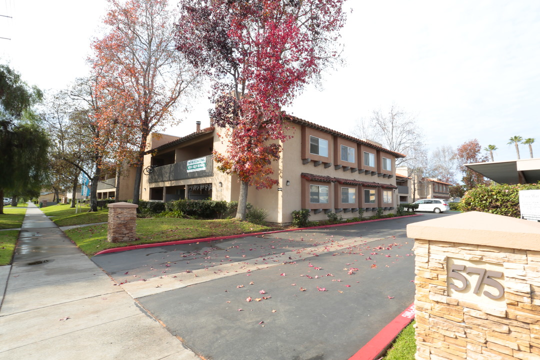 Elan Casa Mar in Chula Vista, CA - Building Photo