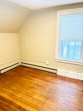 10 Chandler St, Unit 2 in Wilton, ME - Building Photo - Building Photo