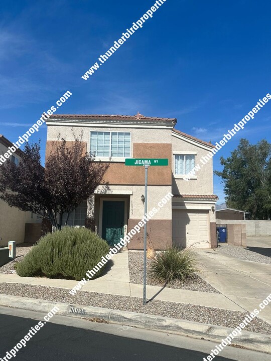 10935 Jicama Way SE in Albuquerque, NM - Building Photo