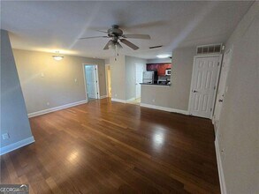 2205 Santa Fe Pkwy in Sandy Springs, GA - Building Photo - Building Photo