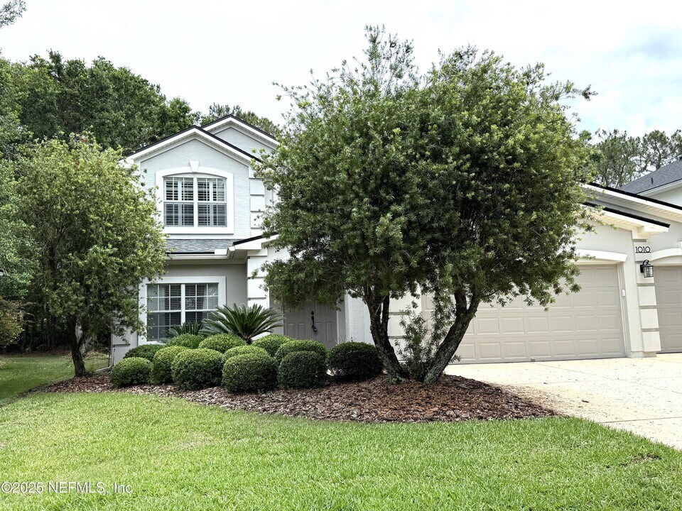 1010 Garrison Dr in St. Augustine, FL - Building Photo