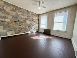 745 E Market St in York, PA - Building Photo - Building Photo