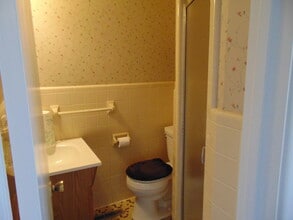 1837 NC Highway 111 S in Goldsboro, NC - Foto de edificio - Building Photo