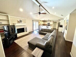 3321 55th St in Lubbock, TX - Building Photo - Building Photo