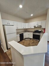 3501 Scarecrow Ct in Freehold, NJ - Building Photo - Building Photo