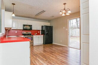 2803 Henson Pl in Bryant, AR - Foto de edificio - Building Photo