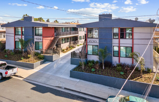 620-624 Aerick St in Inglewood, CA - Building Photo - Primary Photo