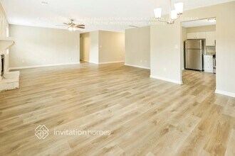 888 Tall Deer Dr in Fairburn, GA - Building Photo - Building Photo