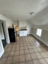 3614 E 46th St in Cleveland, OH - Building Photo - Building Photo