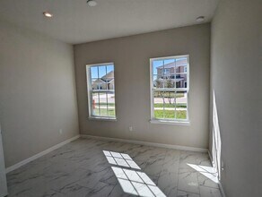 10579 SW Vasari Way in Port St. Lucie, FL - Building Photo - Building Photo