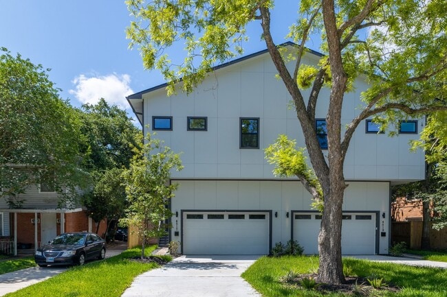 property at 4517 Larch Ln