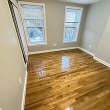 7 Medford St, Unit 1 in Chelsea, MA - Building Photo - Building Photo