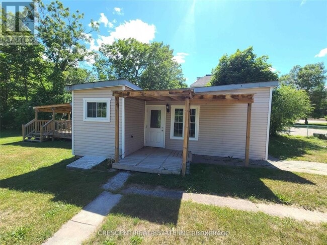 property at 261 Barrie Rd