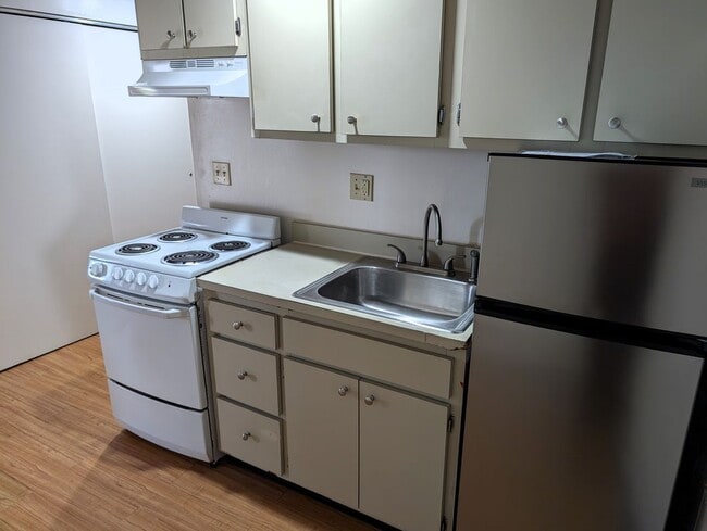 property at 2668 Elmwood Ave