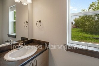 2958 W Babcock St in Bozeman, MT - Foto de edificio - Building Photo