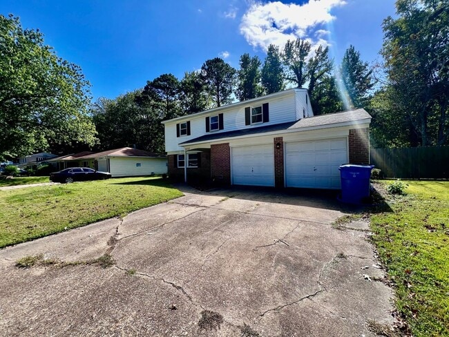 3237 Sir Meliot Dr in Chesapeake, VA - Building Photo - Building Photo