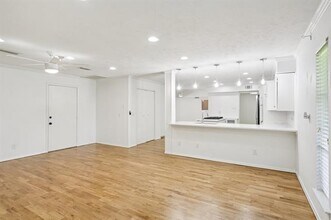 4016 Willow Ridge Dr in Dallas, TX - Building Photo - Building Photo