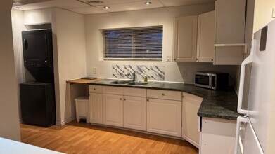 6548 Fern St in Chilliwack, BC - Building Photo - Building Photo